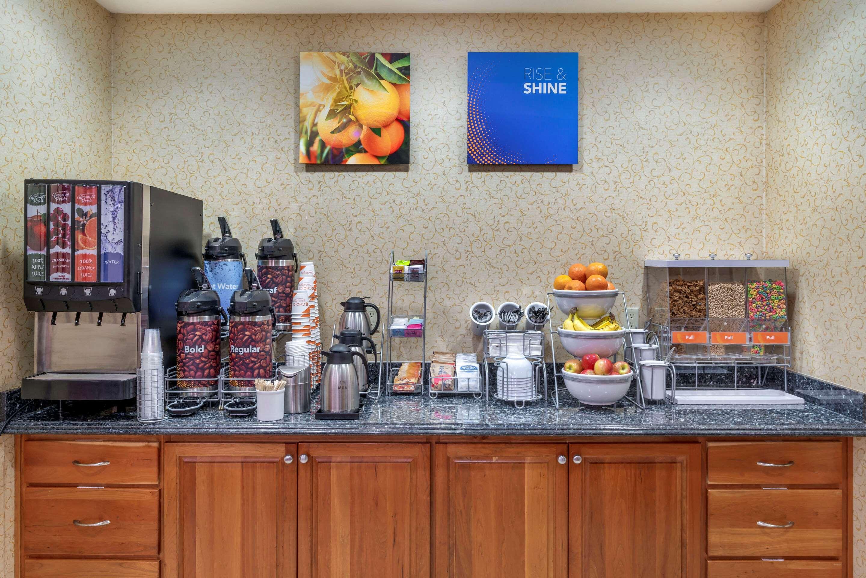 Comfort Suites Eugene Luaran gambar