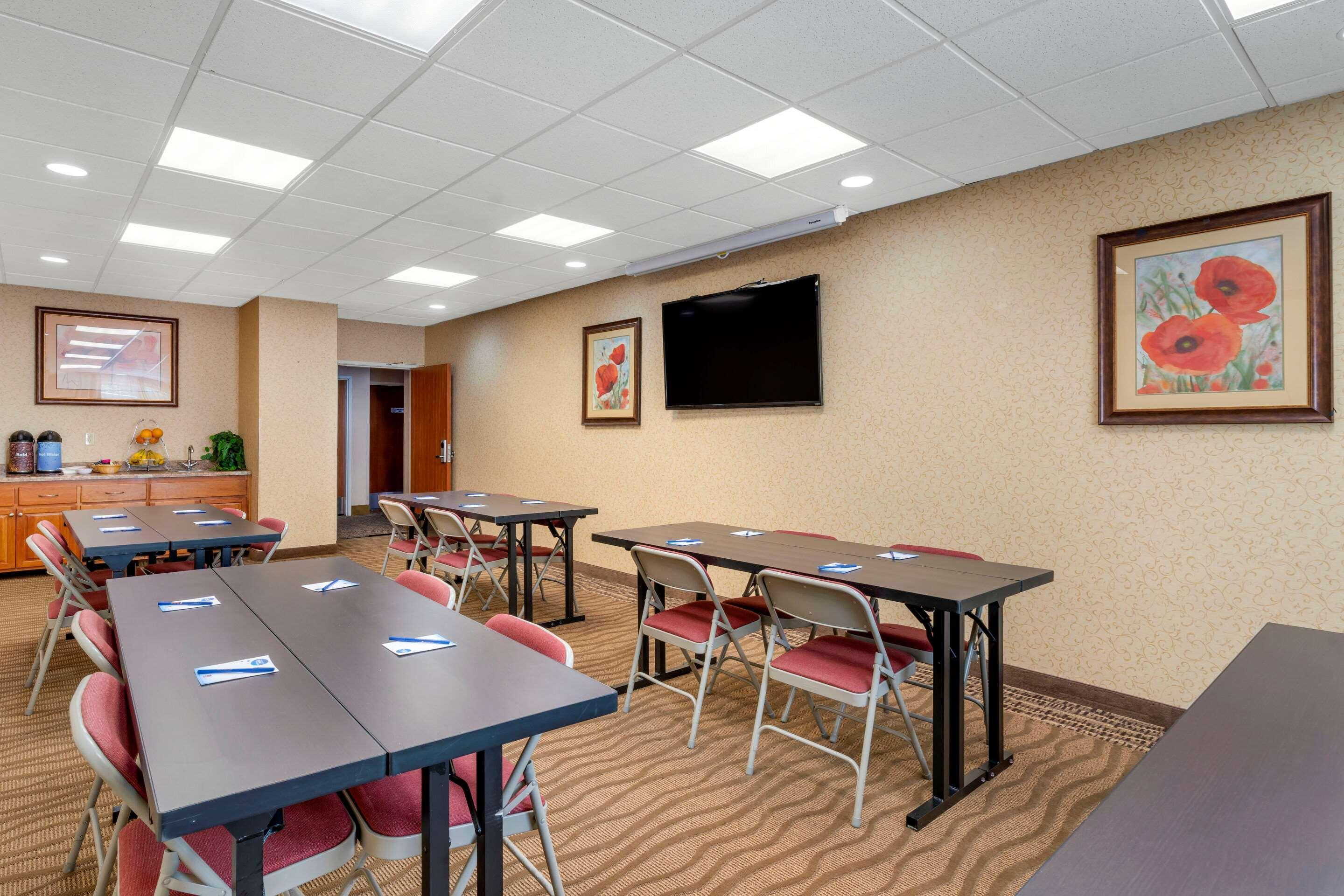 Comfort Suites Eugene Luaran gambar
