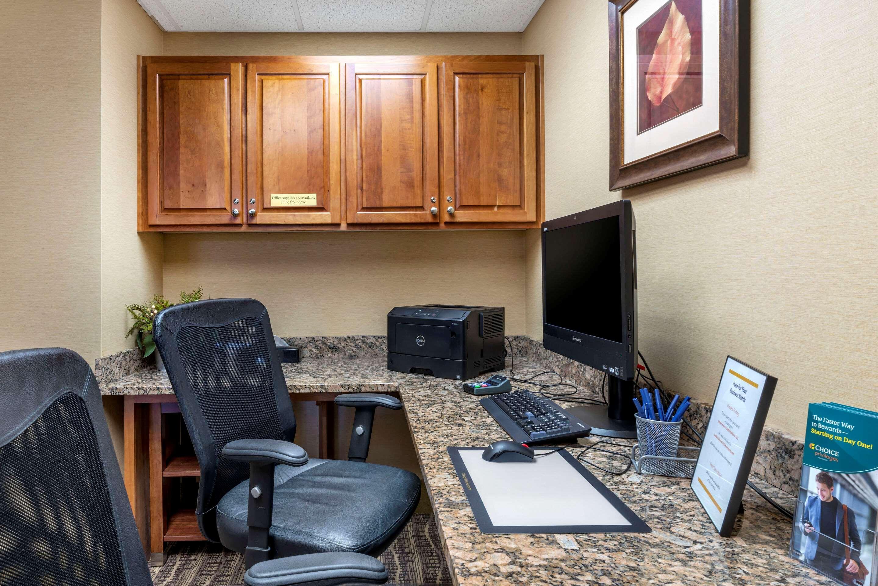 Comfort Suites Eugene Luaran gambar