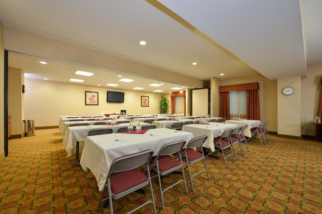 Comfort Suites Eugene Luaran gambar
